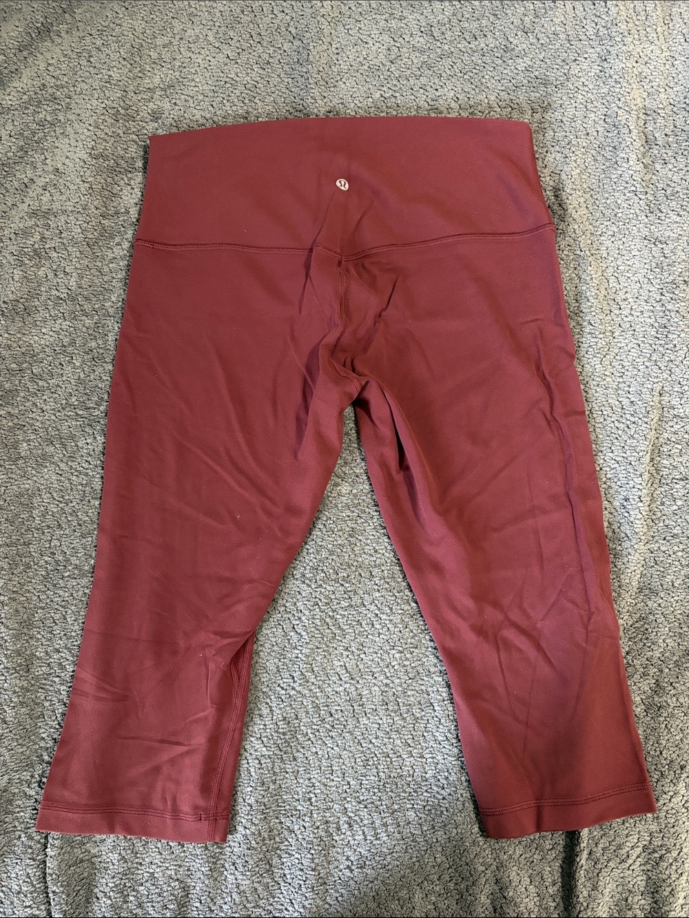 lululemon athletica 16” Align crop